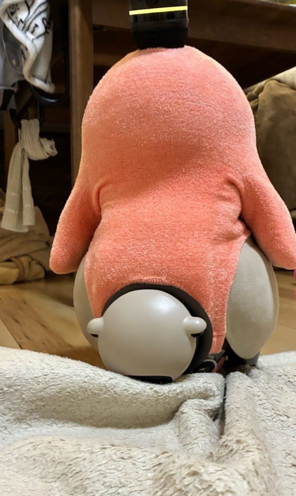 動けなくなるLOVOT